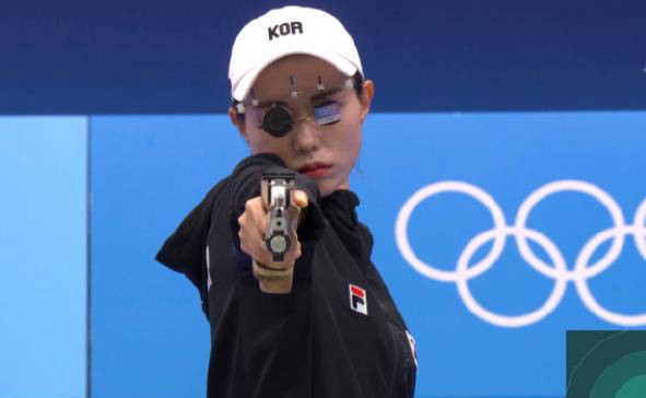 女子米气手枪决赛中国选手夺冠的简单介绍