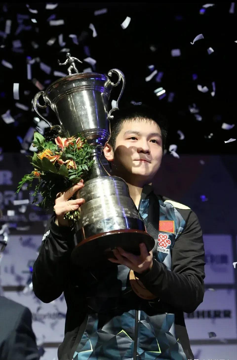 包含英国乒乓球队强势瑞典乒乓球队，樊振东绝境逆转的词条