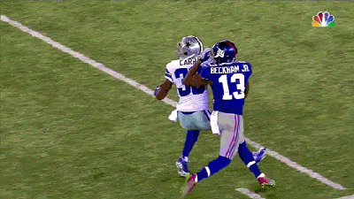 关于球星爆发！橄榄球赛场再现神级操作的信息