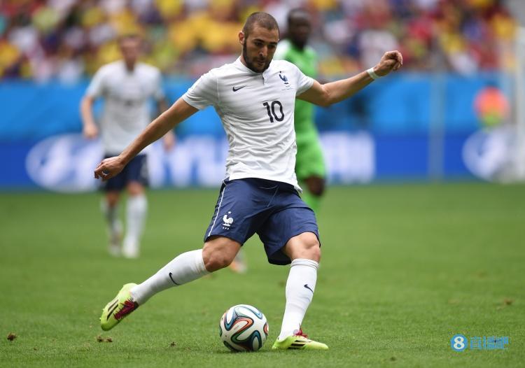 德国鏖战马德里竞技，本泽马惊艳世界的简单介绍