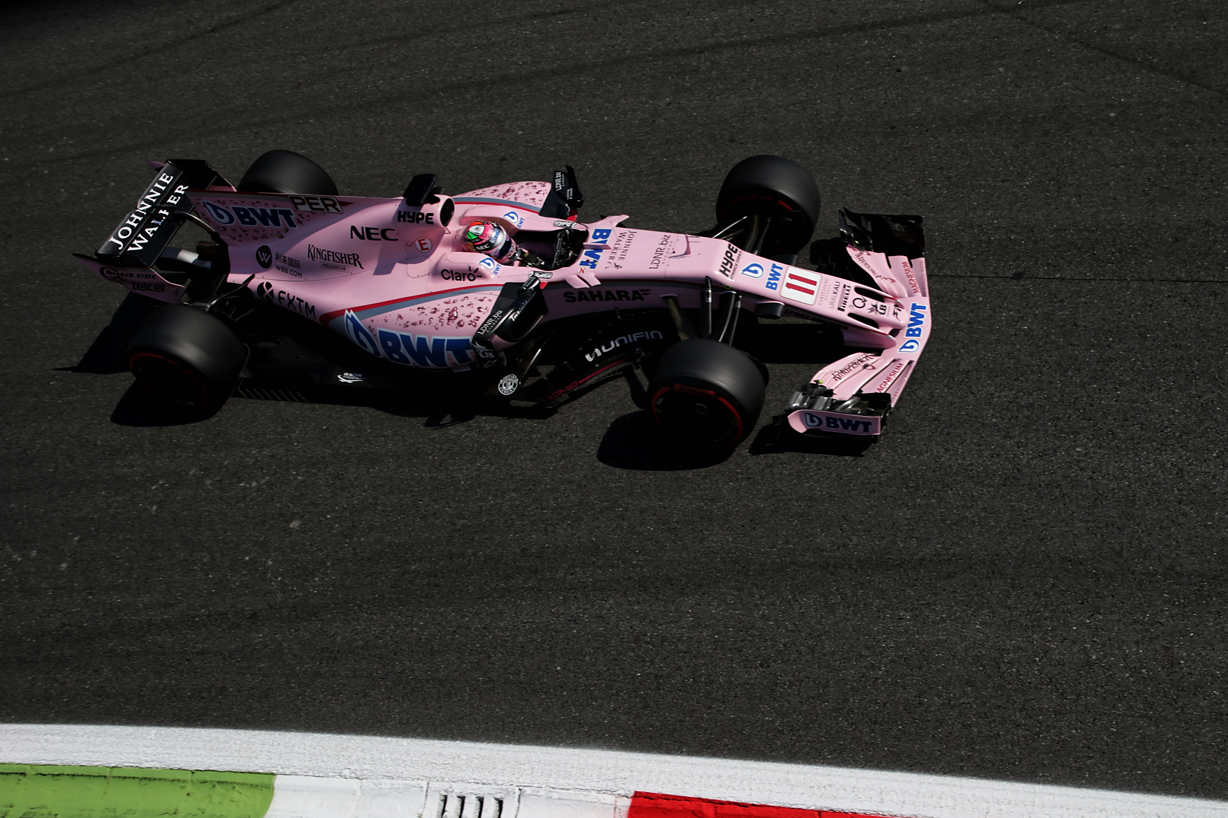 哈斯车队逆转红牛二队，佩雷兹点燃赛场