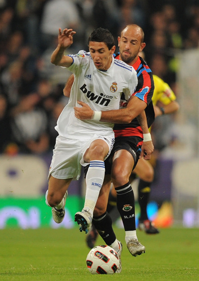 世俱杯直播-英格兰鏖战皇马，迪马利亚送出助攻