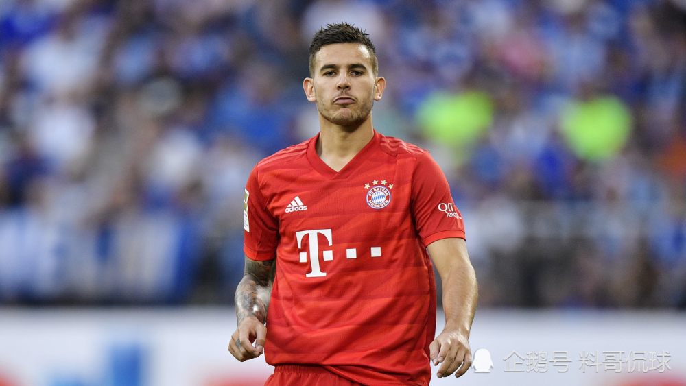 沙尔克04队实现完美表现,取得连胜 沙尔克04队实现完美表现,取得连胜