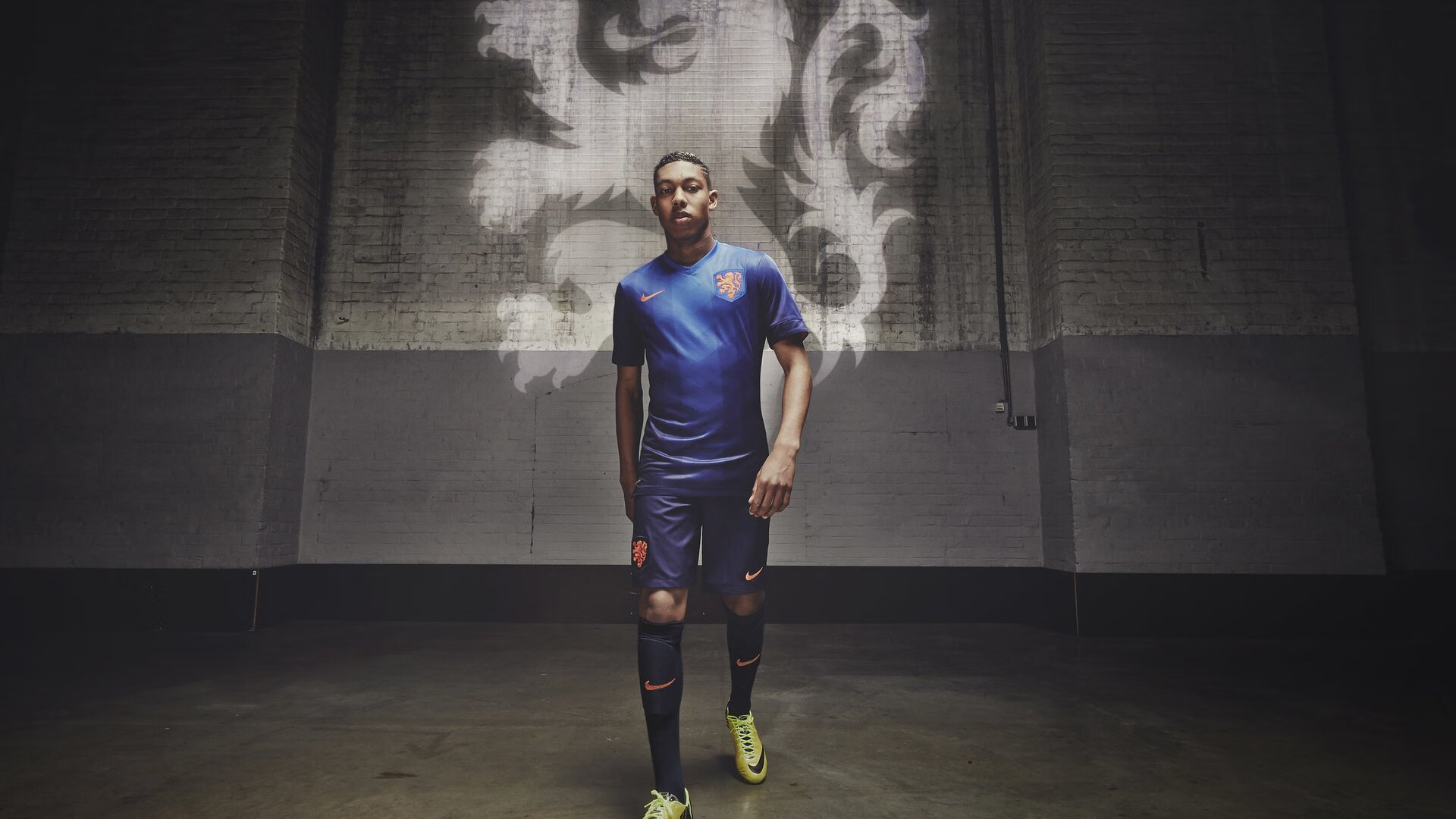 世俱杯时间-加维激情燃烧伯纳乌，皇马破冰续写争冠传奇