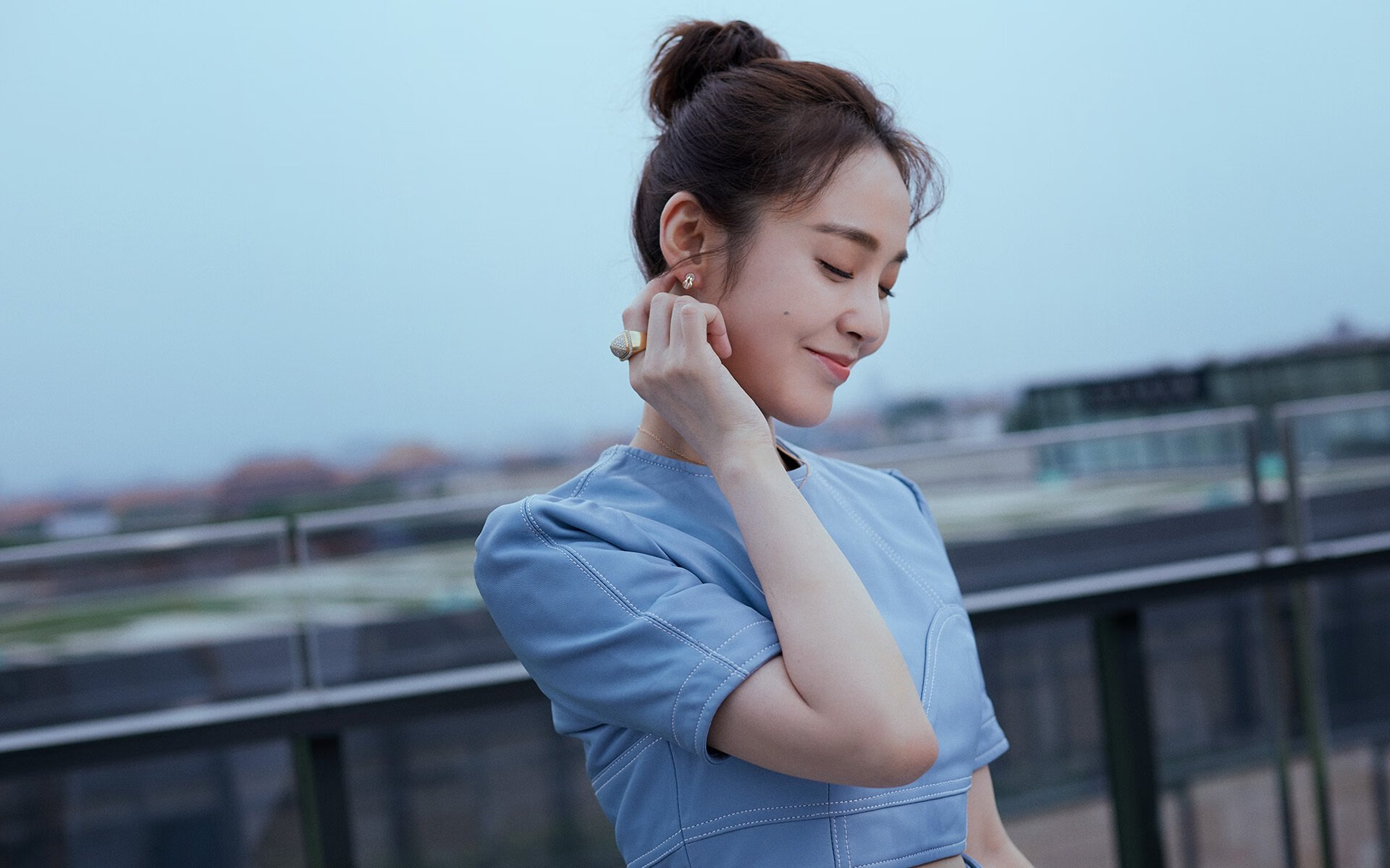 德甲争冠战白热化，新疆队险胜浙江队引爆体育双焦点