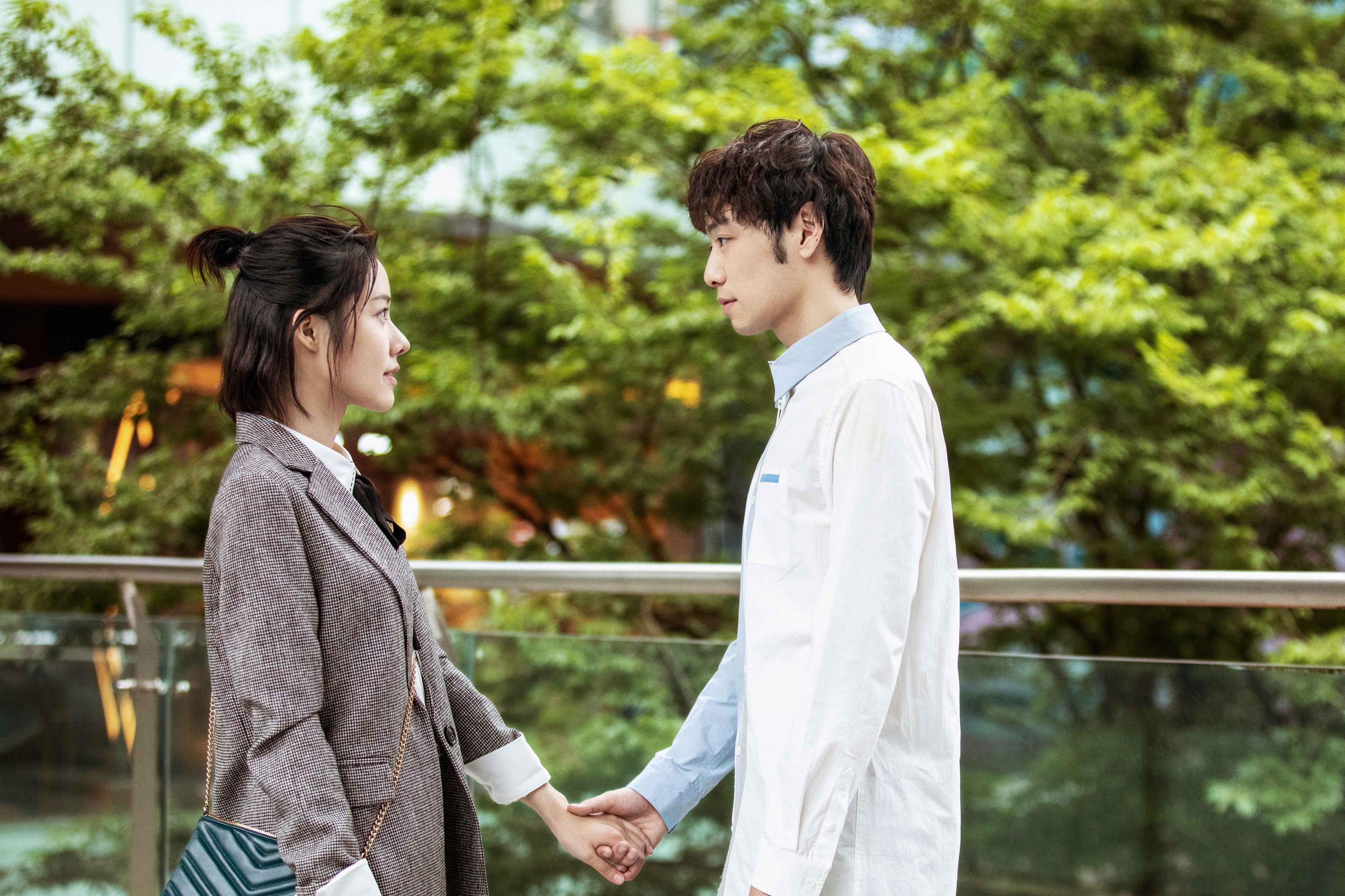 跨越大陆的足球统治，南非闪耀土耳其，阿克主宰德甲争冠战