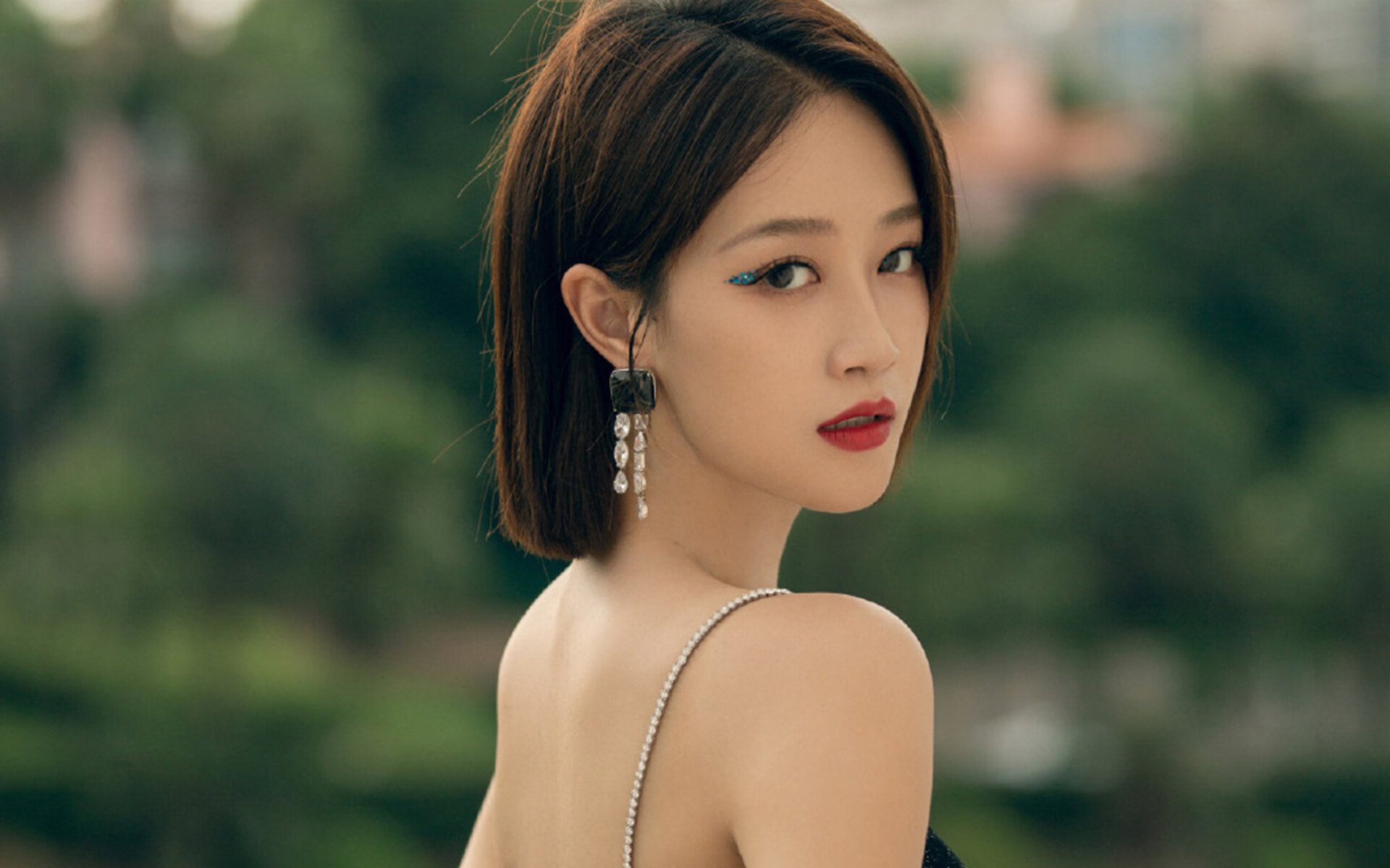 阿什拉夫数据全面爆炸，加拿大对决乌克兰，一位超级巨星的华丽秀场